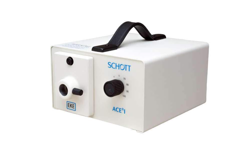 Schott ACE 1 Fiber Optic Light Source EKE 150W | A20500 - Microscope Marketplace