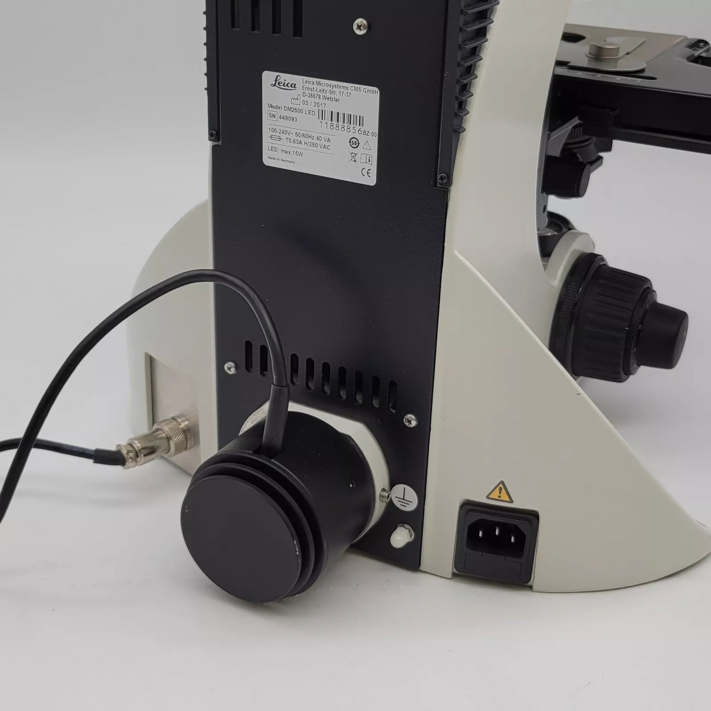 Leica Microscope DM2500 LED with Trinocular Head - microscopemarketplace
