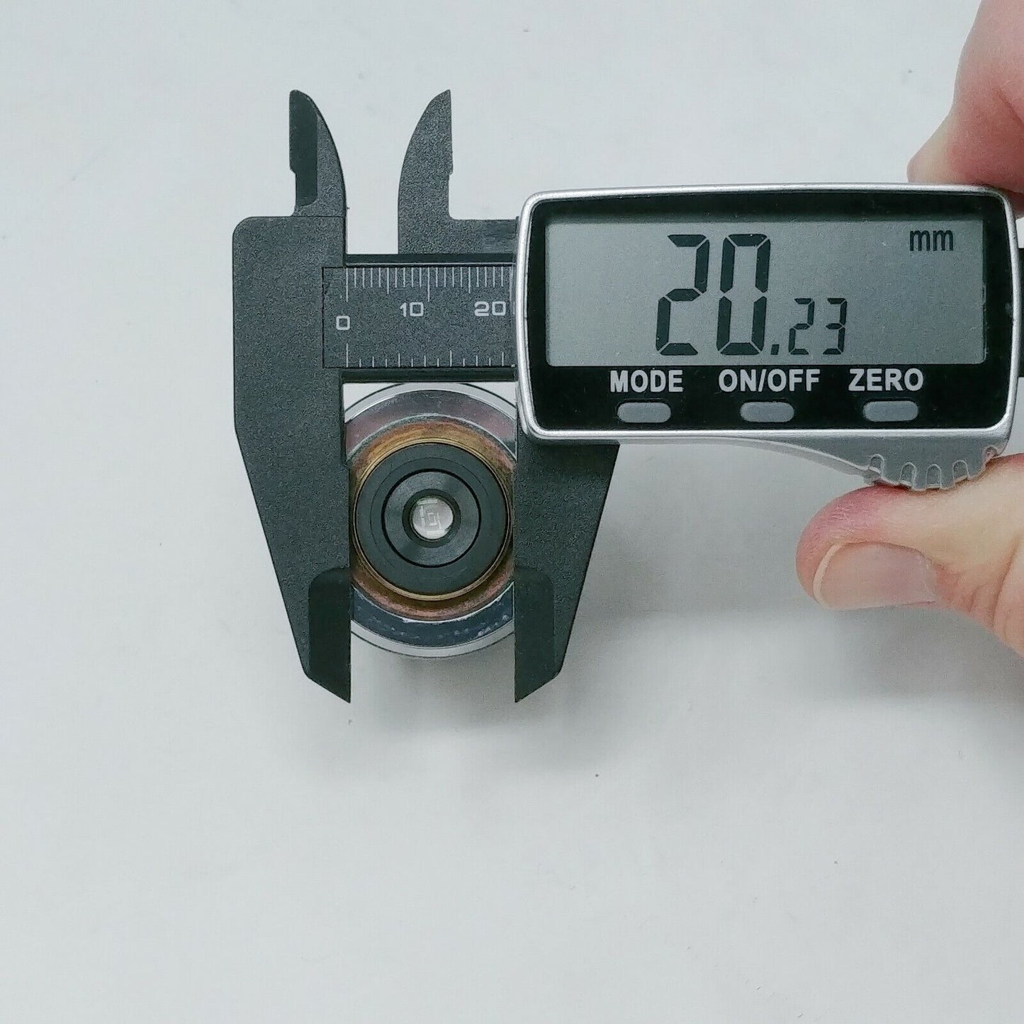 Zeiss Microscope Objective C-APOCHROMAT 63x / 1.2 W Korr w. DIC Prisms - microscopemarketplace