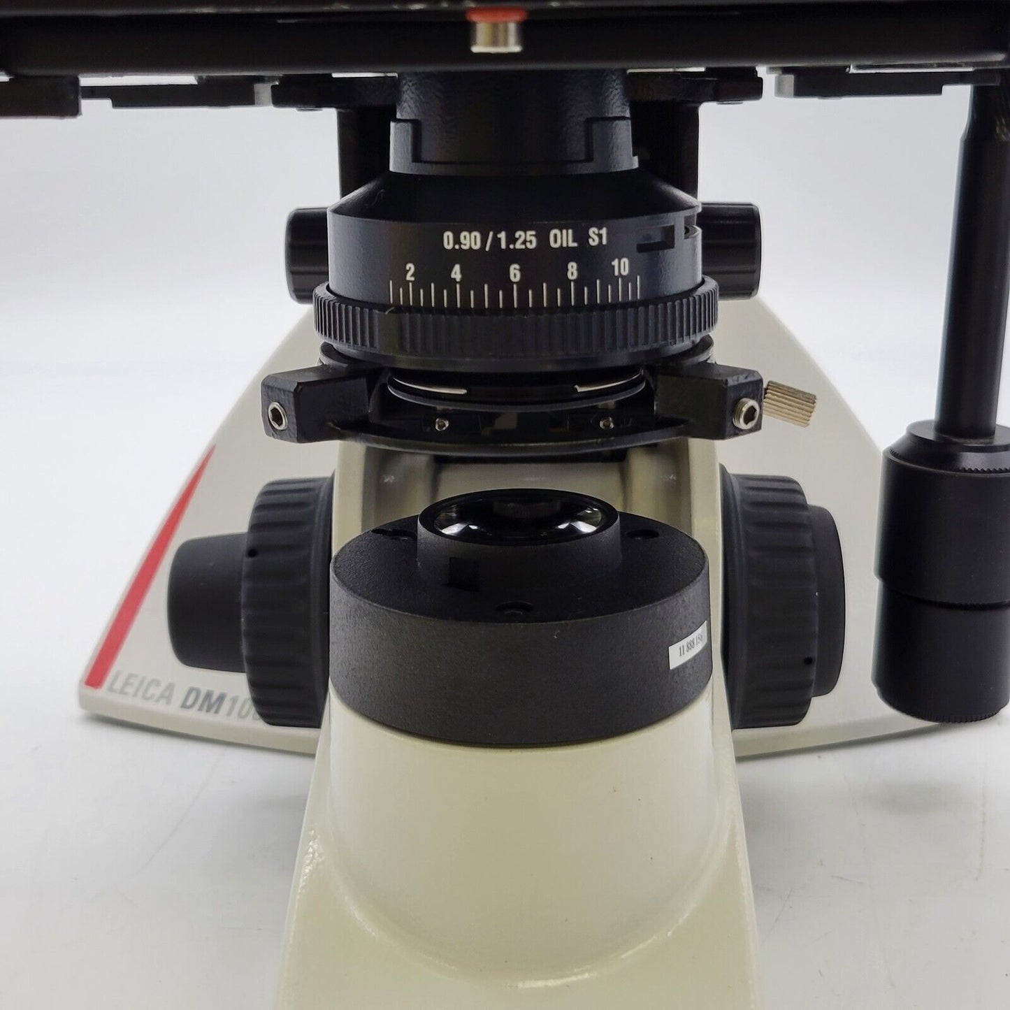 Leica Microscope DM1000 LED with 5x, 10x, 20x, 40x, and 100x Objectives - microscopemarketplace