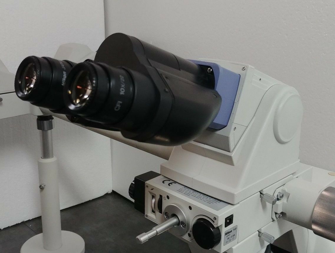 Nikon Microscope Eclipse E400 Multihead with 2x Objective Teaching System - microscopemarketplace