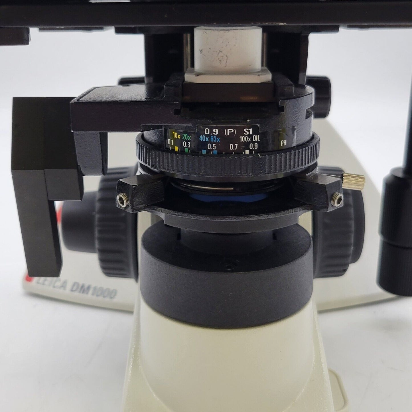 Leica Microscope DM1000 with 2.5x Objective for Pathology / Mohs - microscopemarketplace