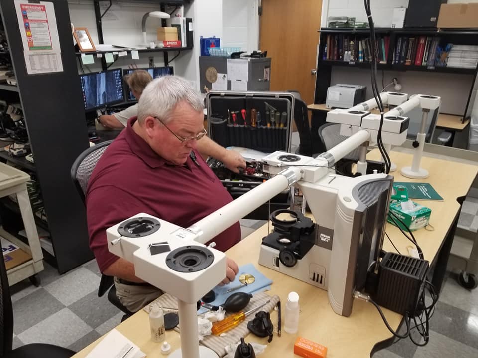 Microscope Master Daniel Duncan the Microscope Master
