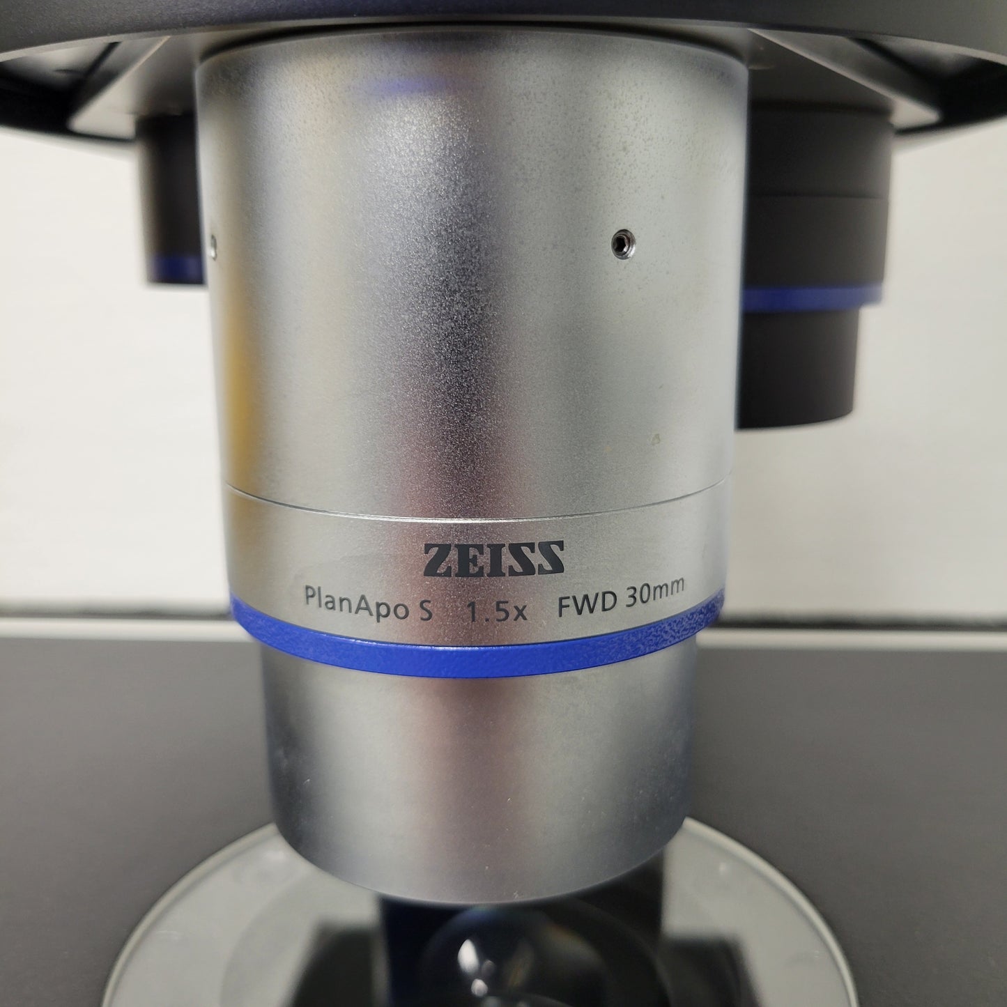 Zeiss Stereo Microscope Discovery.V8 with Transmitted Light Stand & 3 Objectives