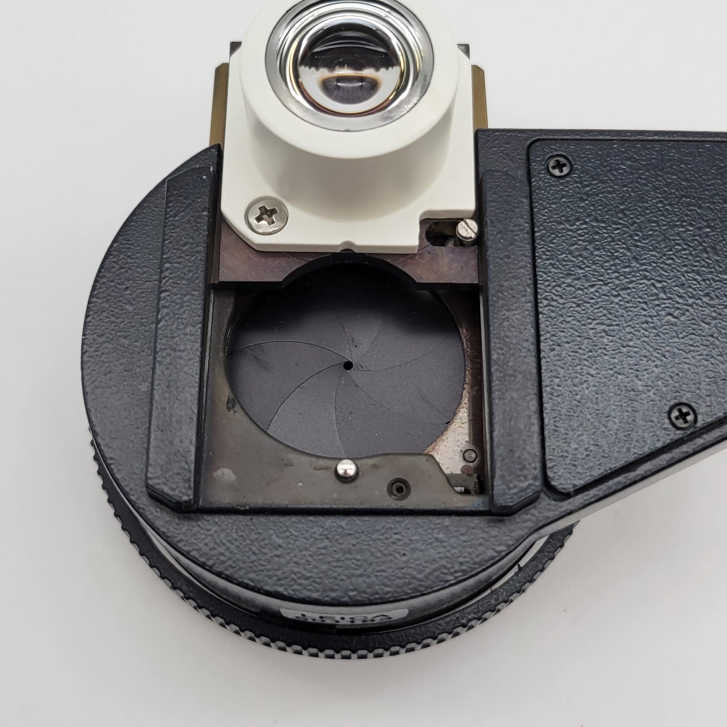 Leica Microscope Swing Out Condenser achr.-apl. A 0.9 (P) S1  501183 Flip Top