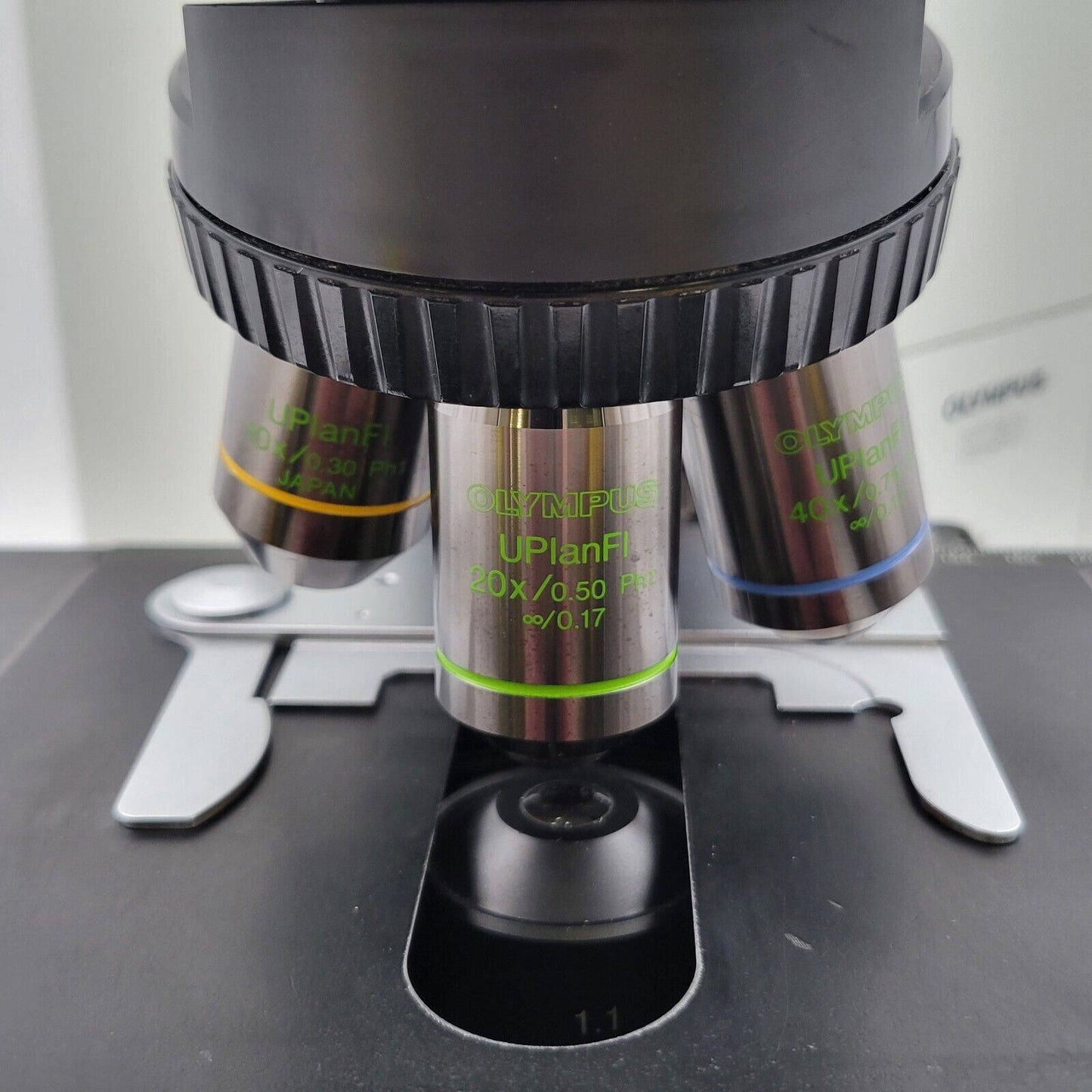 Olympus Microscope BX50 with Phase Contrast & Fluorite Objectives - microscopemarketplace