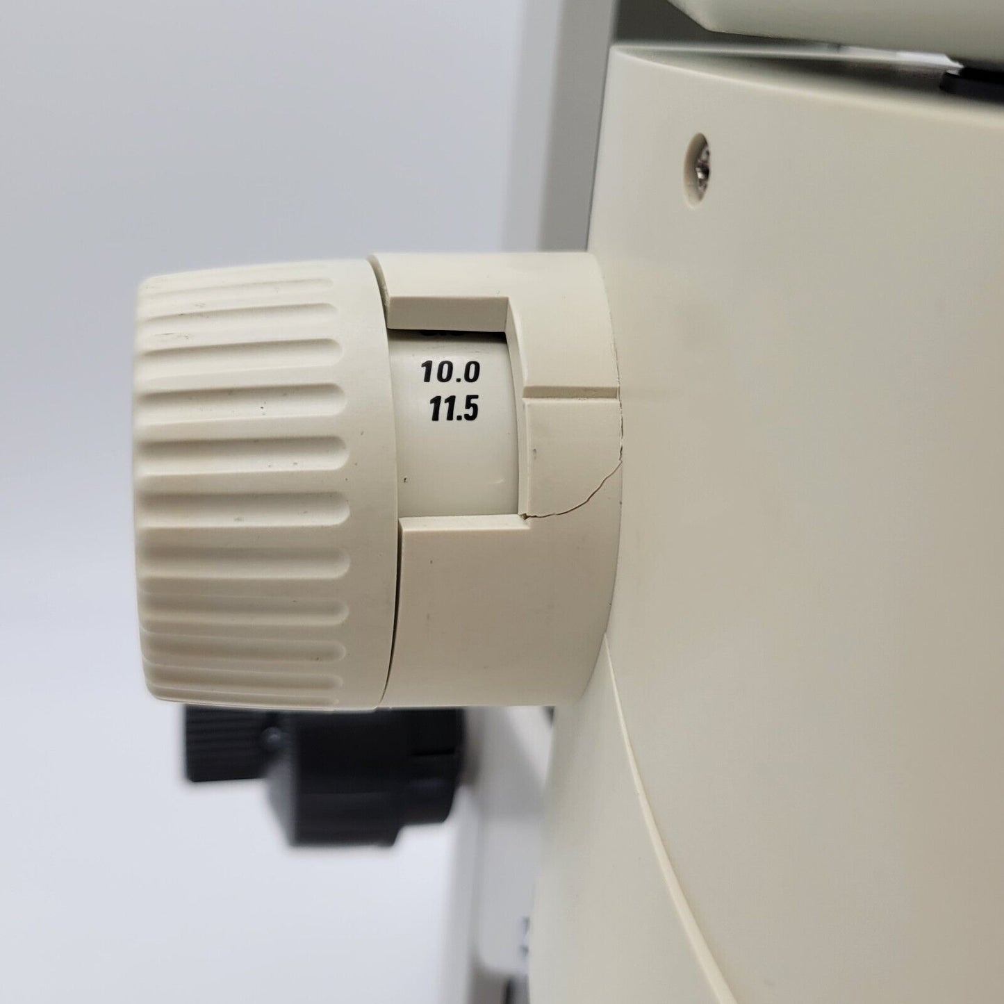 Leica Stereo Microscope MZ16 with Transmitted & Reflected Light Stand & Plan 1x - microscopemarketplace