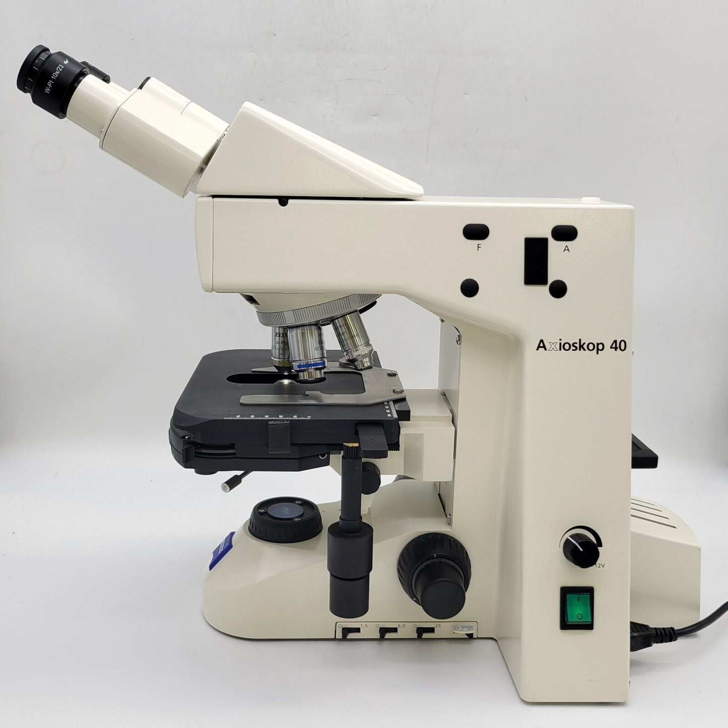 Zeiss Microscope Axioskop 40 with Phase Contrast and 10x, 40x, 100x - microscopemarketplace