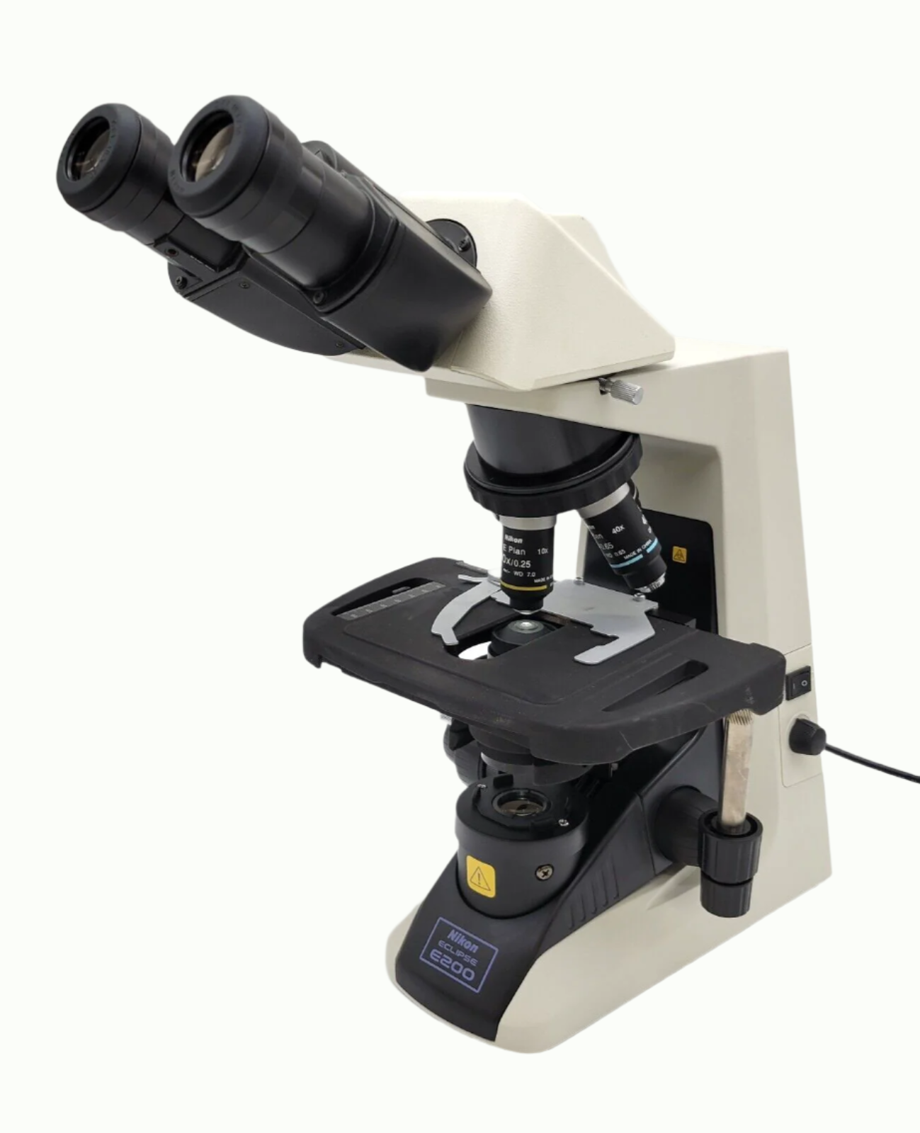 Nikon Microscope E200 LED with 4x, 10x, 40x, 100x Oil and Travel Carrying Case - microscopemarketplace