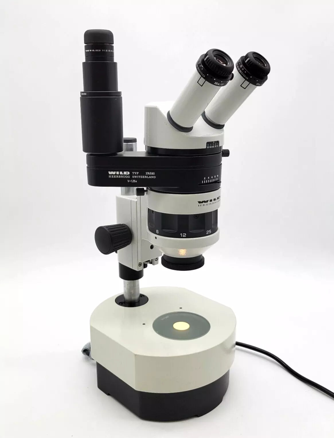 Wilde Microscope Wild Heerbrugg Stereo Microscope M5A with Phototube and Transmitted Li
