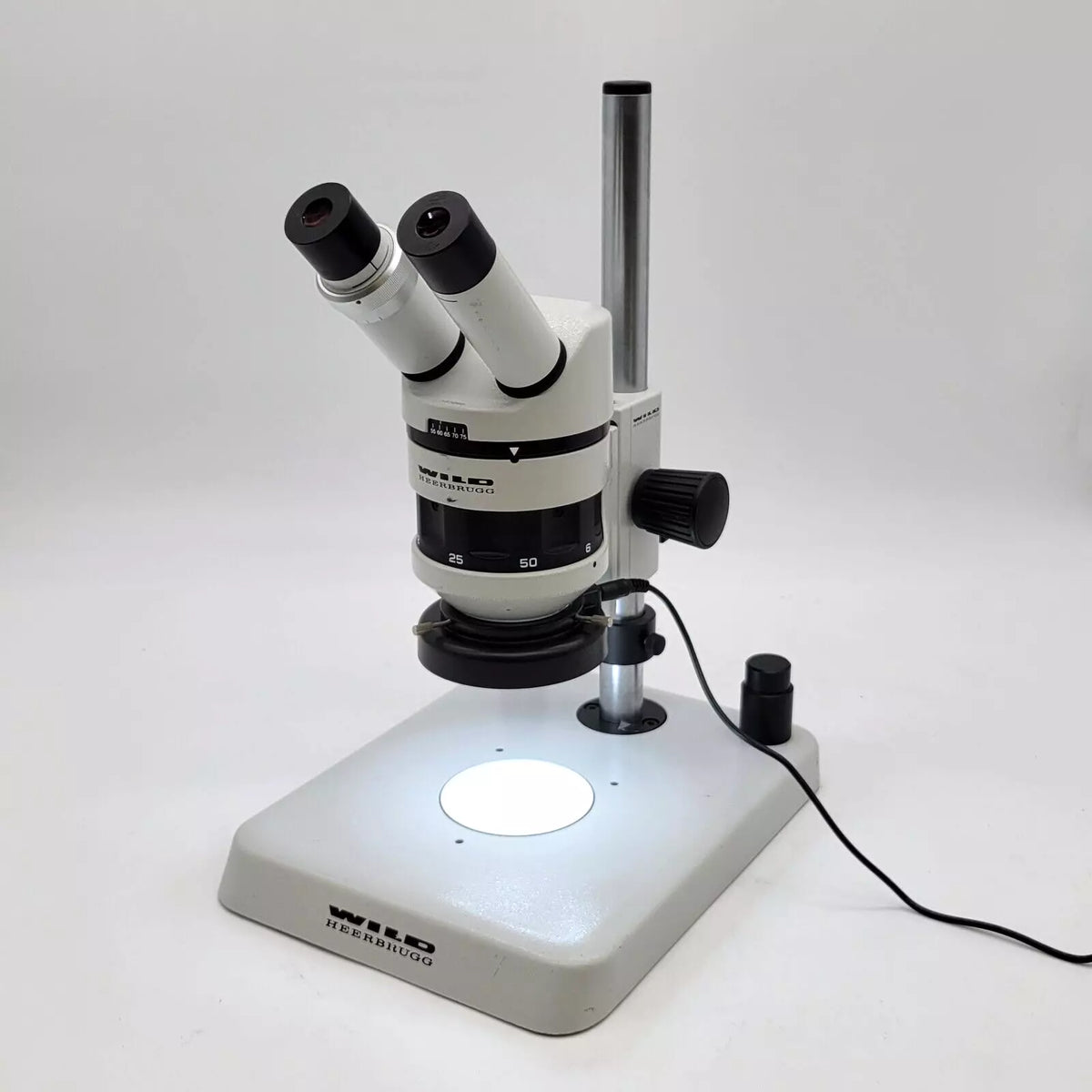 Wilde Microscope Wild Heerbrugg Stereo Microscope M5A with Stand