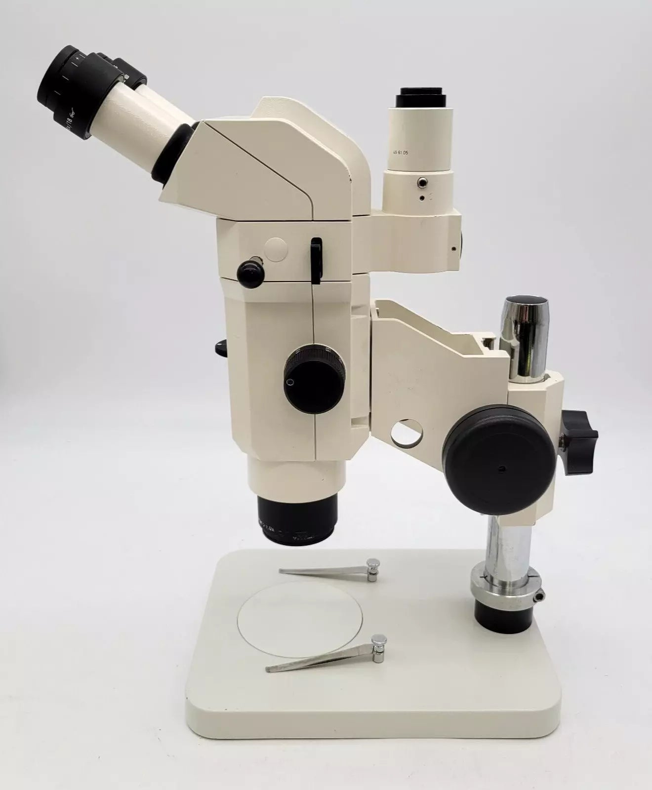 Zeiss Stereo Microscope Stemi SV 11 Apo with Camera Port - microscopemarketplace