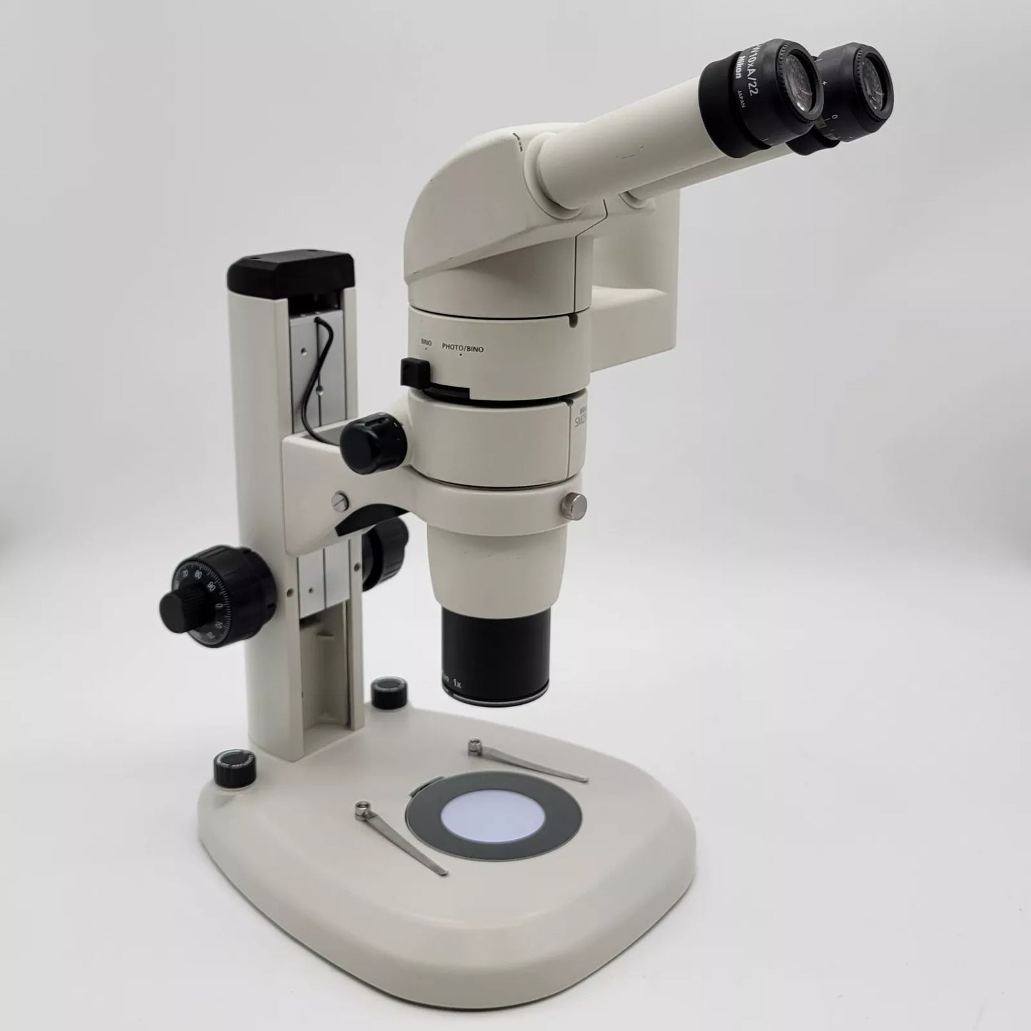 Nikon Stereo Microscope SMZ800 with Photo Port & Transmitted/Reflected Light