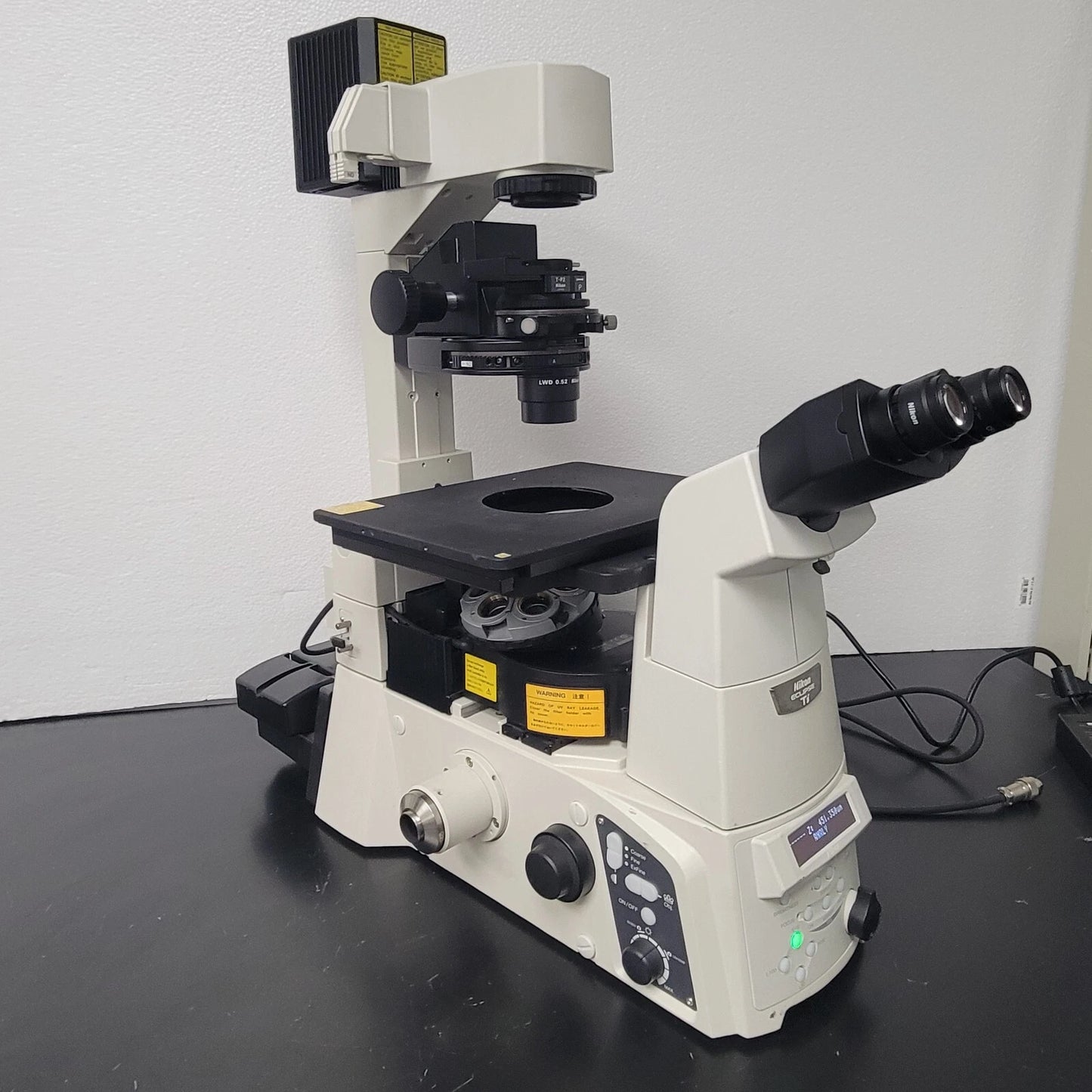 Nikon Motorized Fluorescence Microscope Eclipse Ti-E with TI-HUBC/A - microscopemarketplace