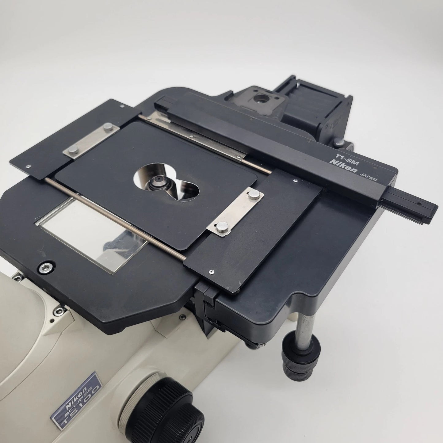 Nikon Microscope TS100 Metallograph Metallurgical with 5x, 10x, 20x, 50x, & 100x - microscopemarketplace