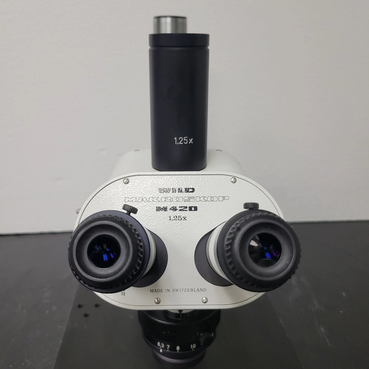 Wilde Microscope Wild Stereo Microscope Makroskop M420 1.25x with Boomstand