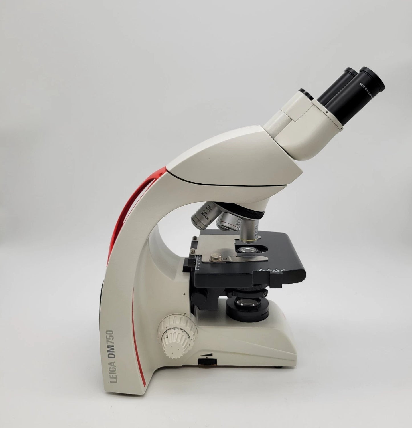 Leica Microscope DM750 LED with 4x, 10x, 40x, and 100x Oil - microscopemarketplace