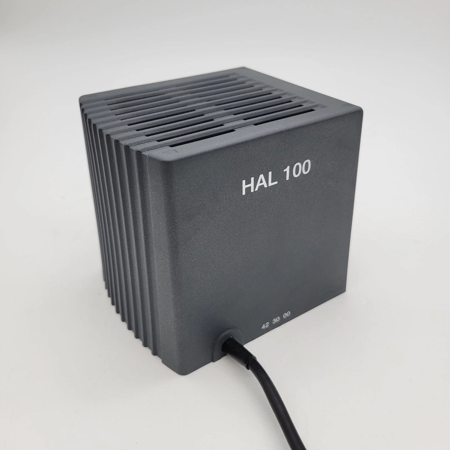 Zeiss Microscope HAL 100 12V 100W Halogen Lamphouse 423000 with Quartz Collector - microscopemarketplace