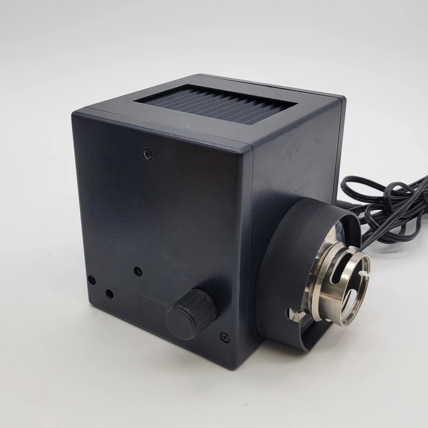 Leica Microscope 12V 100W Halogen Lamphouse 11504059 - Microscope Marketplace