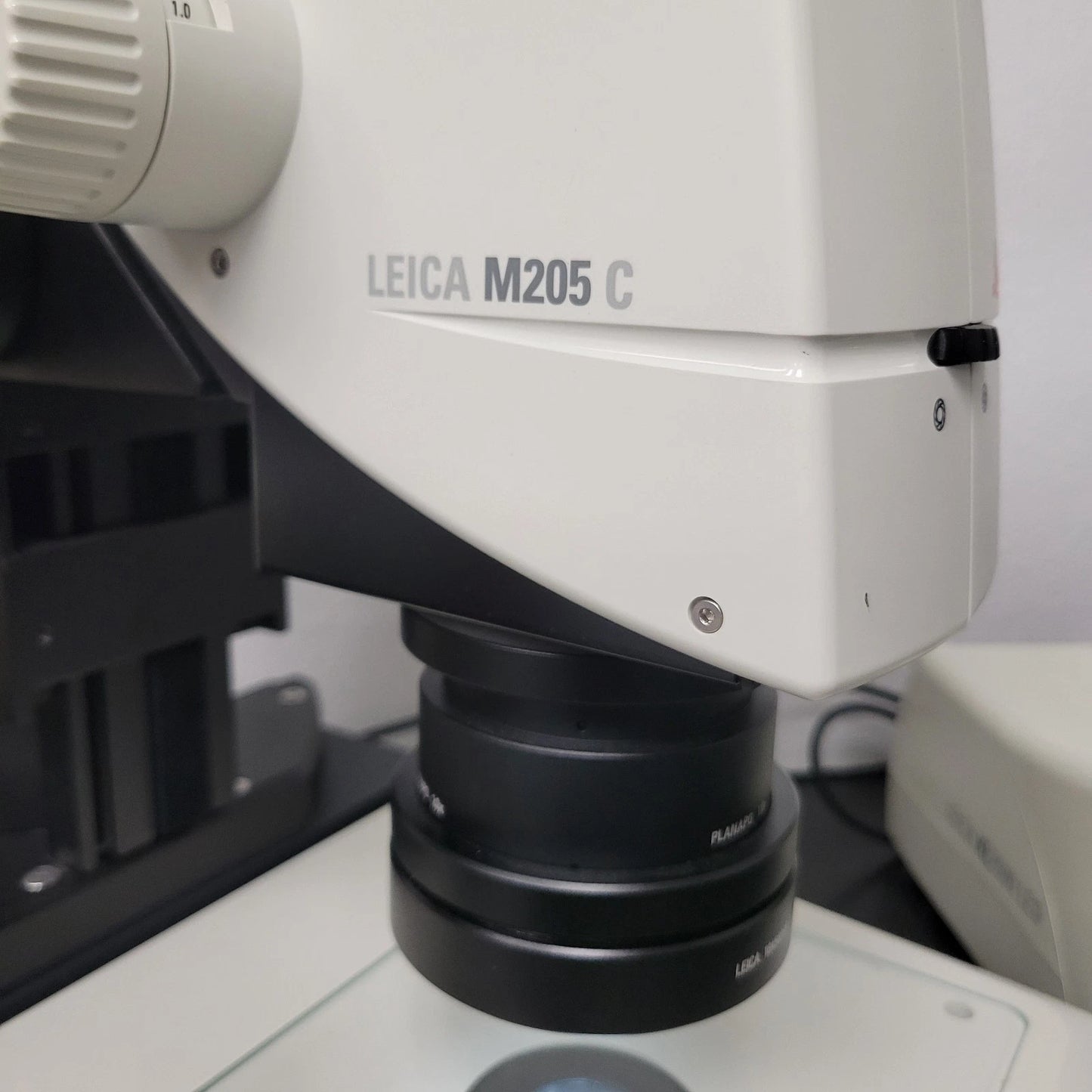 Leica Stereo Microscope M205C with Camera Port & Transmitted Light Stand - Microscope Marketplace