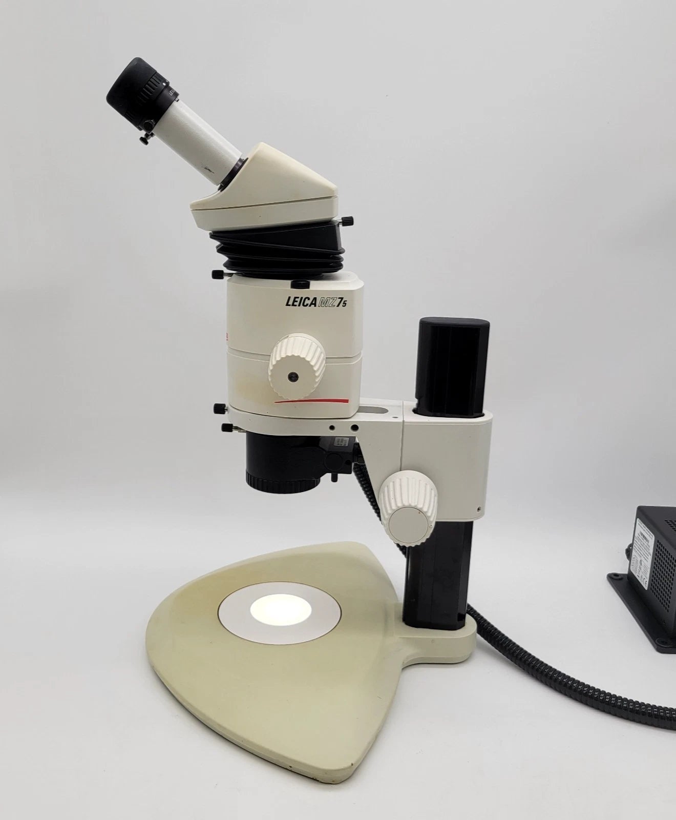Leica Stereo Microscope MZ7.5 with Coaxial Illumination for Inspection / Necropsy - Microscope Marketplace