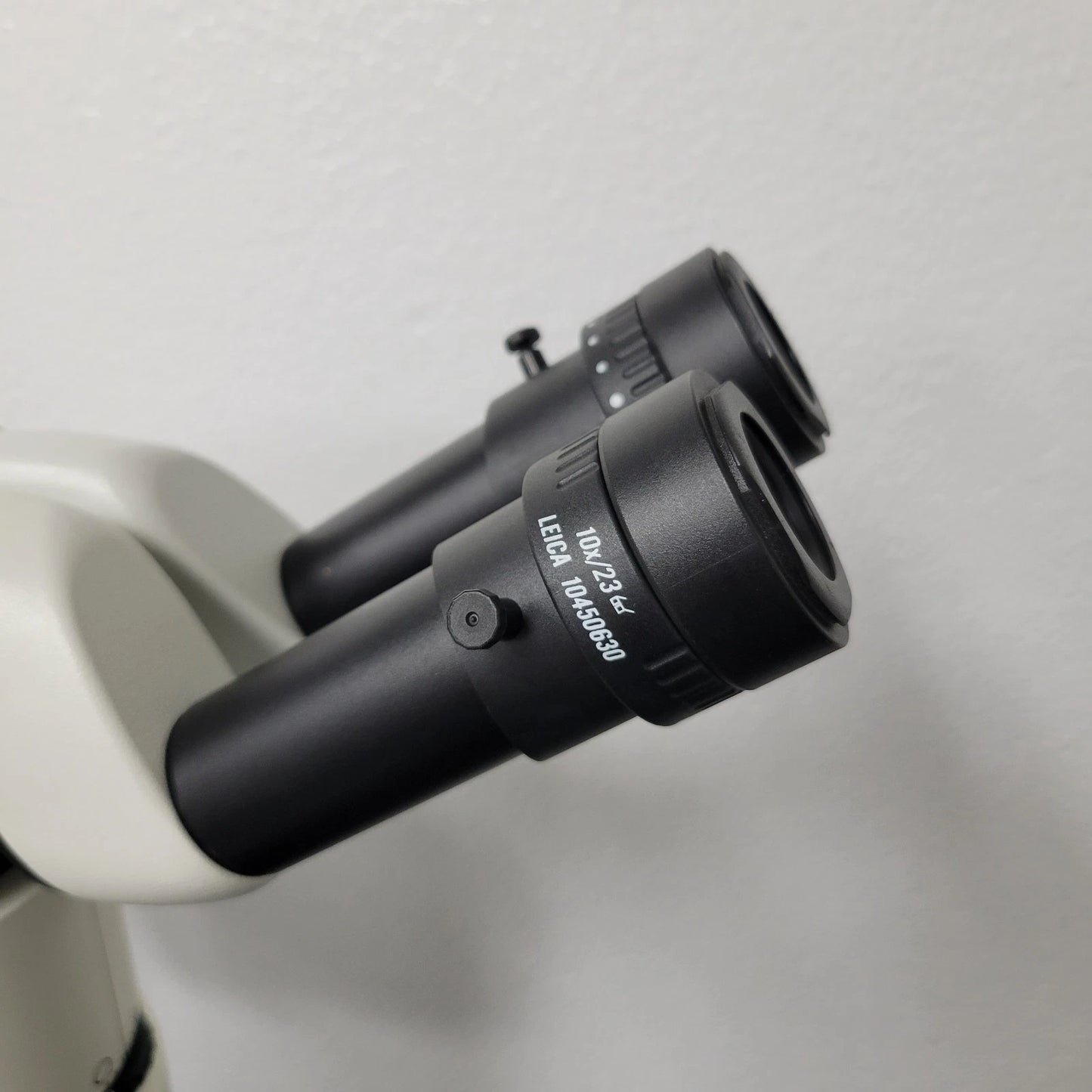 Leica Stereo Microscope MZ16 with Tilting Ergo Head & Boomstand - Microscope Marketplace