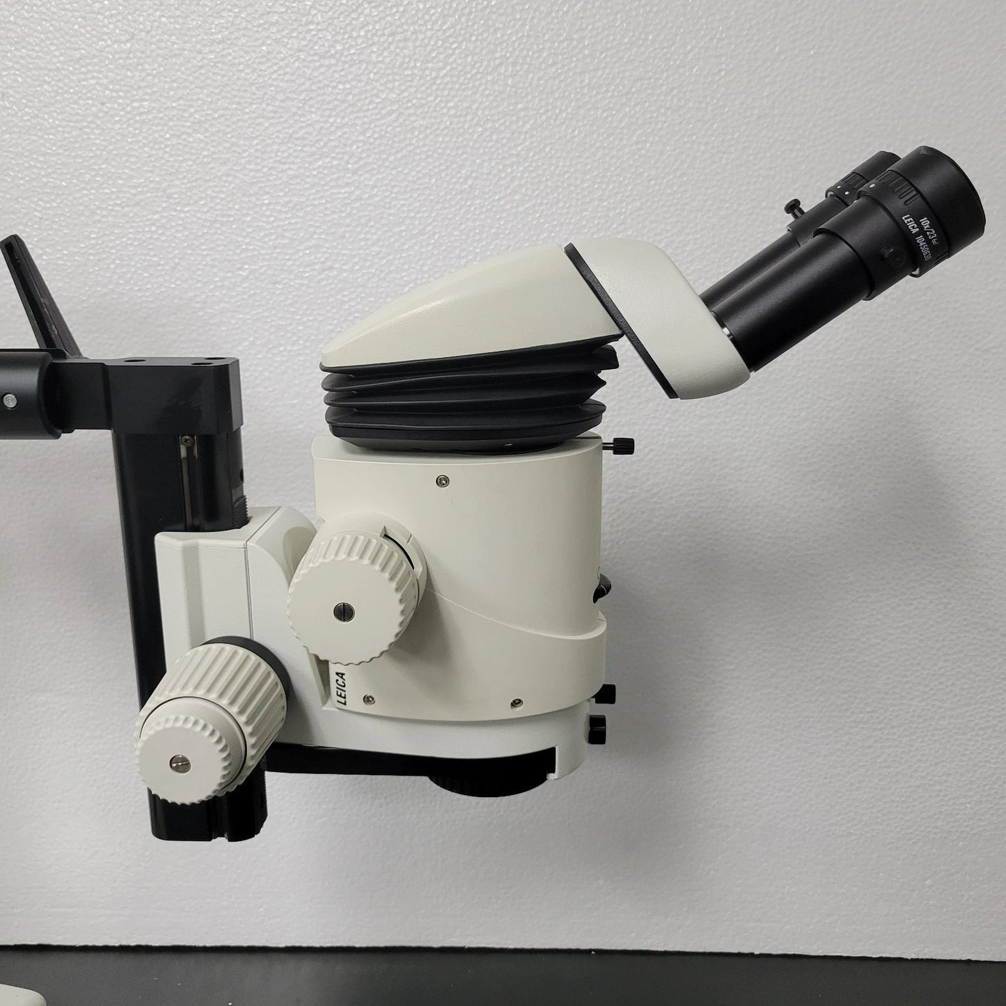 Leica Stereo Microscope MZ16 with Tilting Ergo Head & Boomstand - Microscope Marketplace