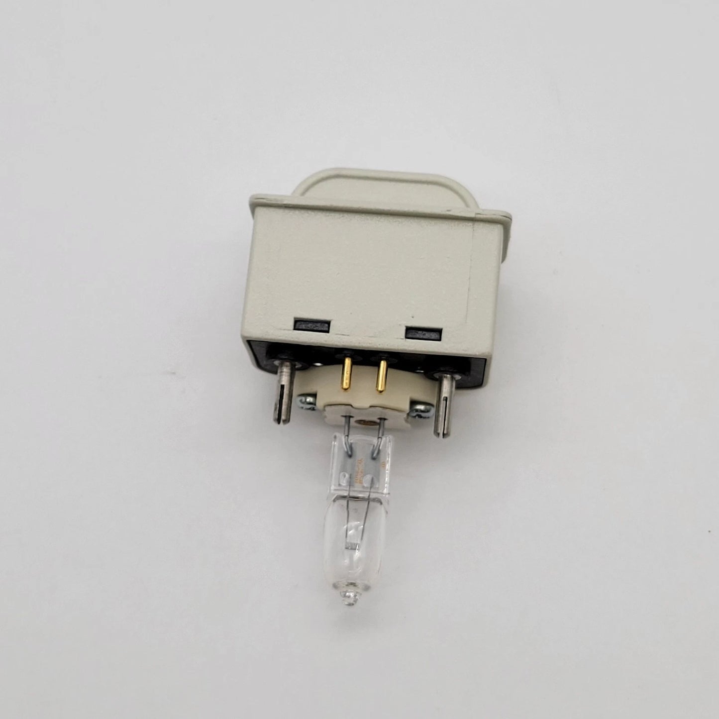 Leica Microscope DM2000 & DM3000 Lamp Socket and Bulb Replacement