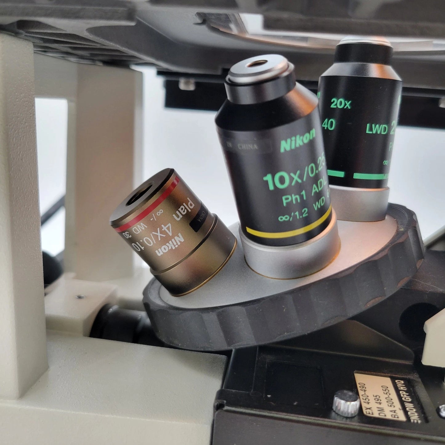 Nikon Microscope TS100 with Fluorescence & Phase Contrast