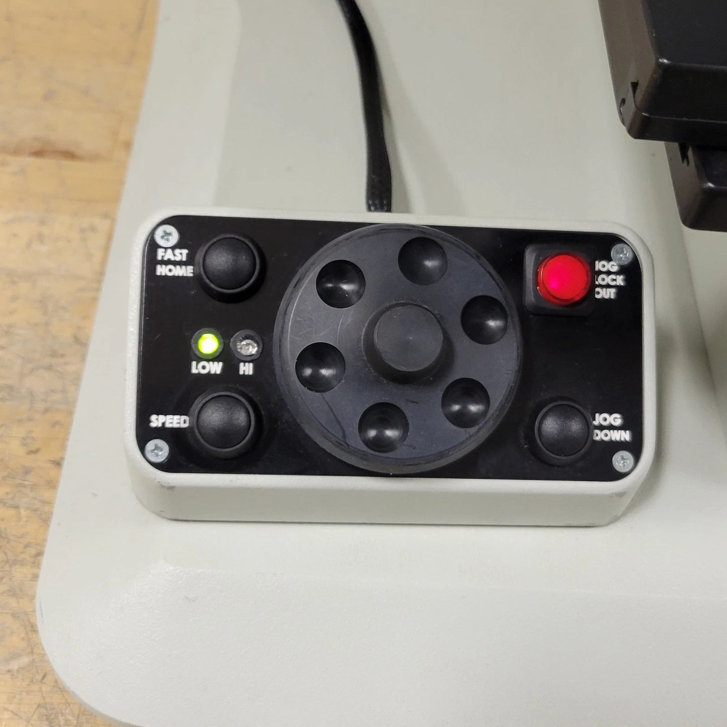 Olympus Macro Zoom Microscope MVX10 with Fluorescence & Motorized Leeds Z+ Stand