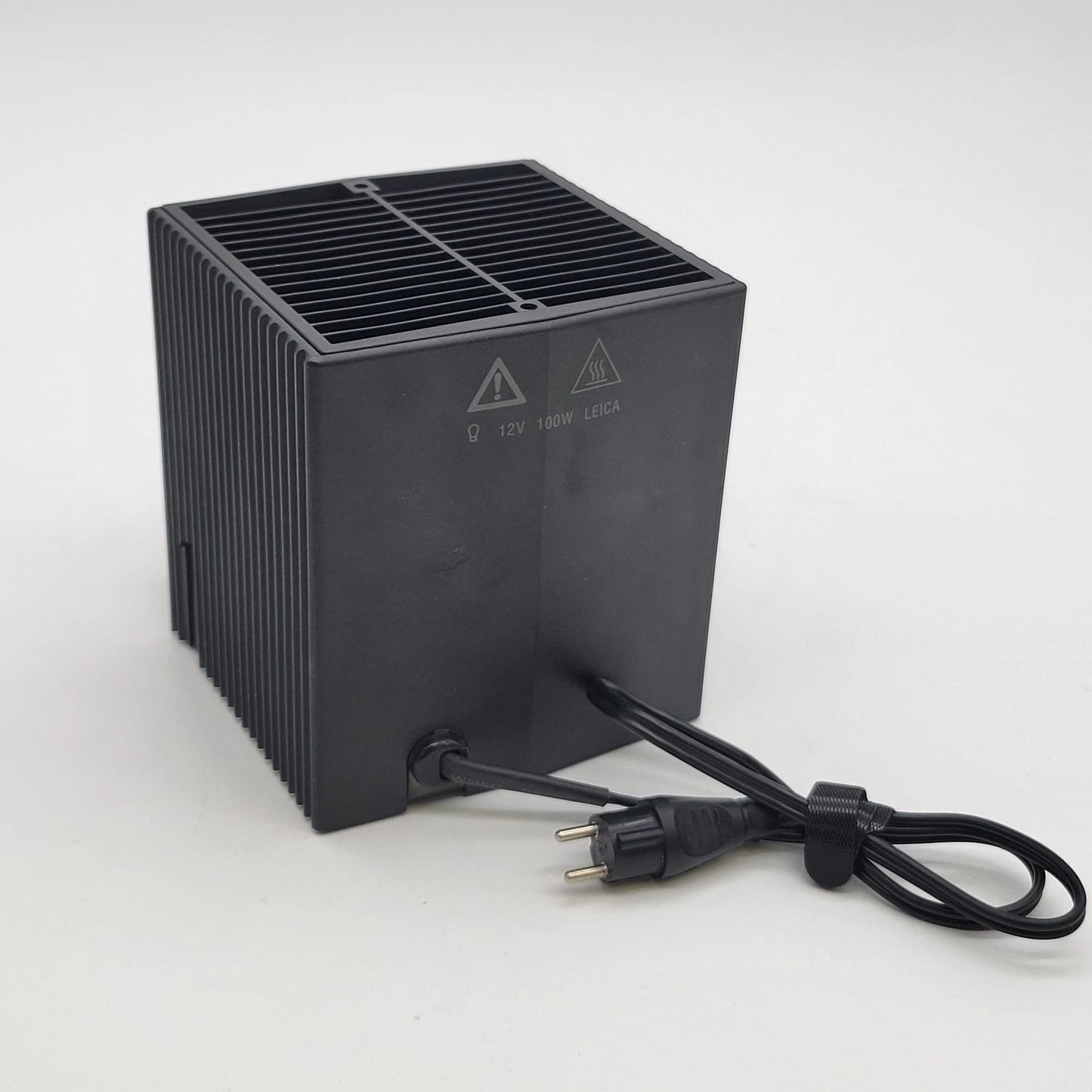 Leica Microscope 12V 100W Halogen Lamphouse 11504080 - Microscope Marketplace