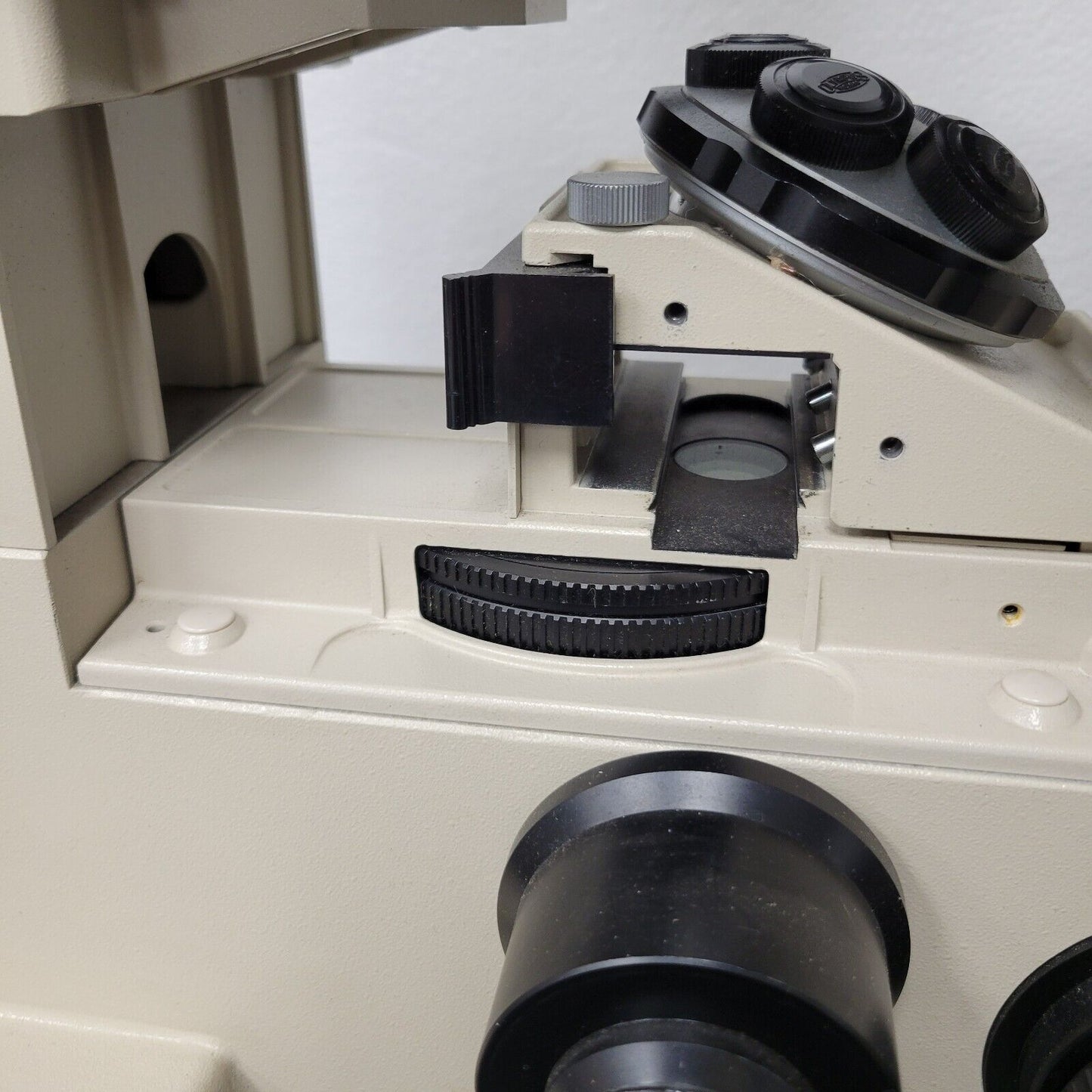 Olympus Microscope IMT-2 Inverted Stand for Parts IMT2 - microscopemarketplace