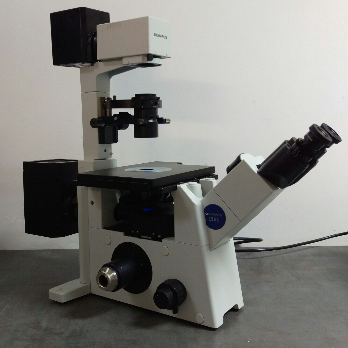Olympus Microscope IX51 Inverted Fluorescence and Phase Contrast - microscopemarketplace