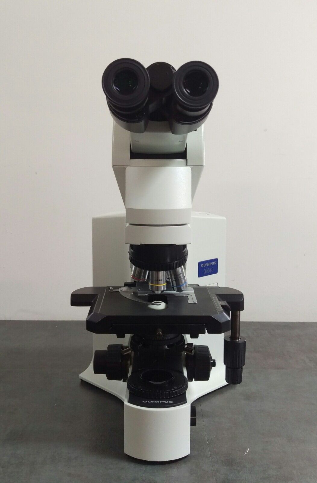 Olympus Microscope BX41 with Tilting Telescoping Head and 100x - microscopemarketplace