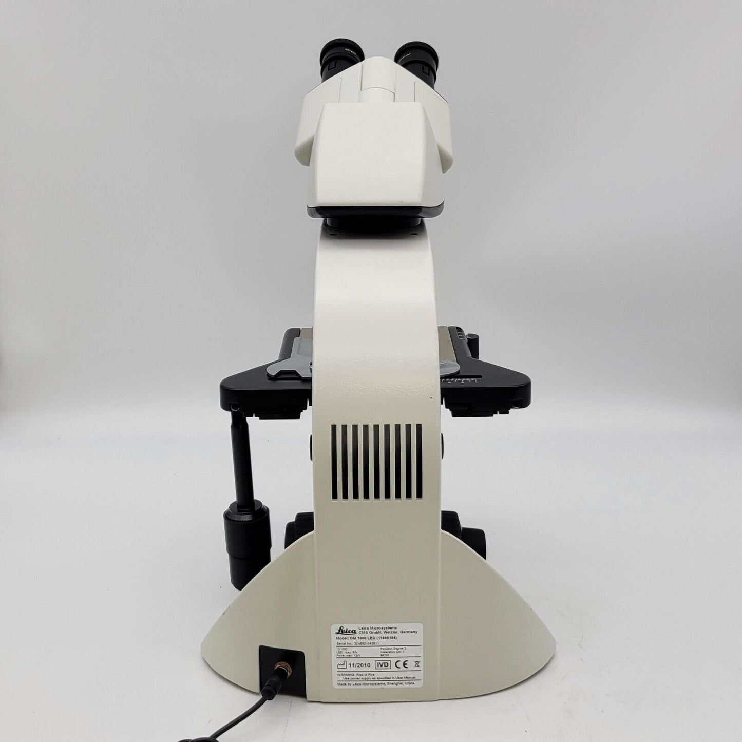 Leica Microscope DM1000 LED with 5x, 10x, 20x, 40x, and 100x Objectives - microscopemarketplace