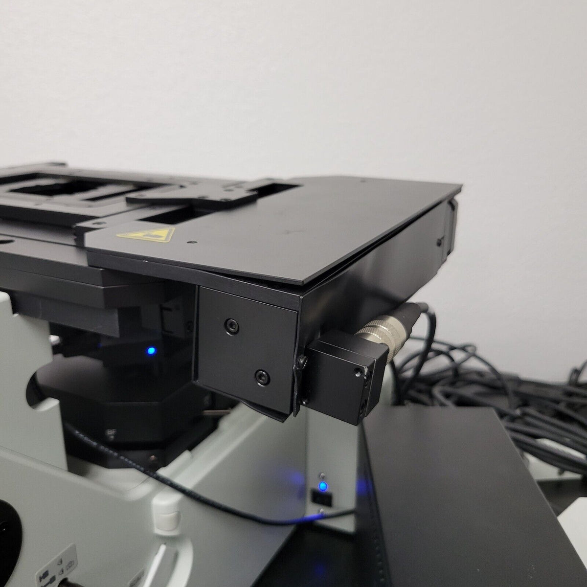 Olympus Microscope GX53 Inverted Metallurgical with Tango Motorized St