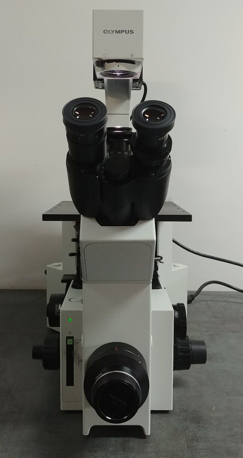 Olympus Microscope IX70 Dual Condensers w/ Fluorescence, Phase Contrast, and DIC - microscopemarketplace