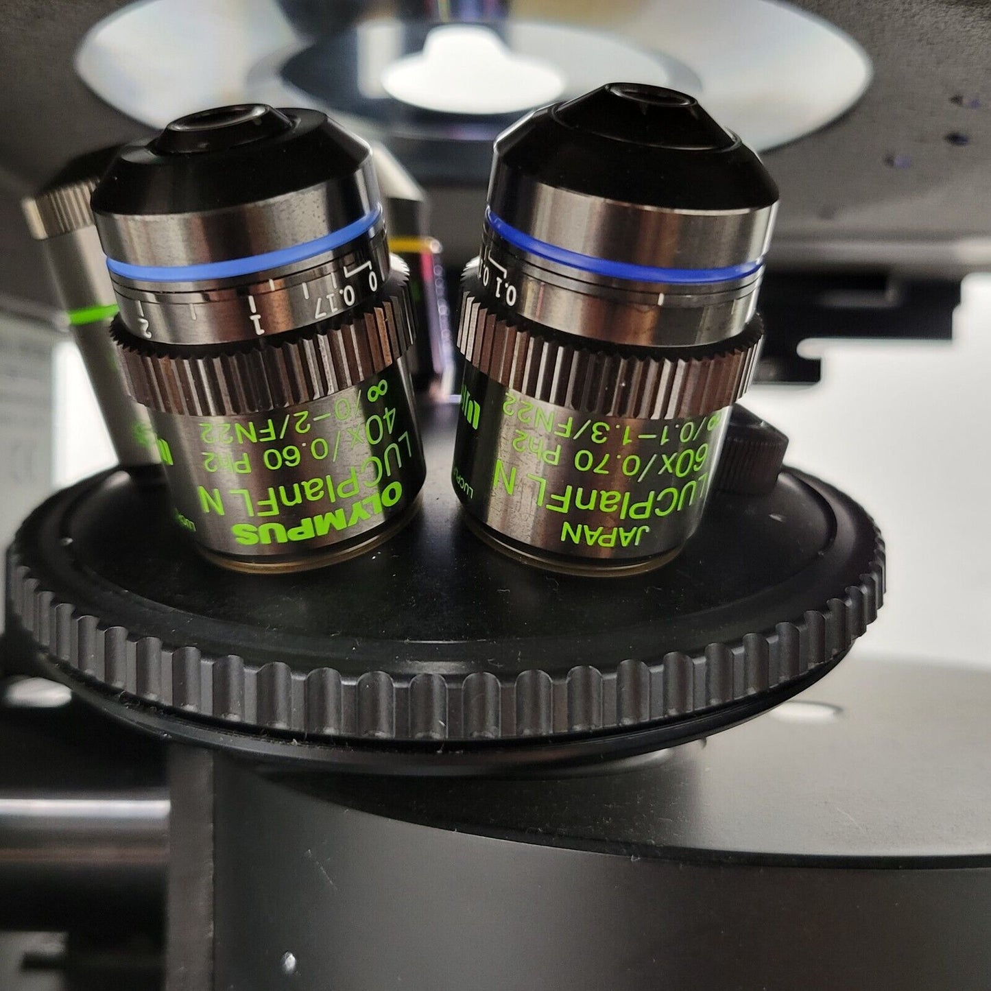 Olympus Microscope IX71 with Fluorites, Phase Contrast, and Fluorescence - microscopemarketplace