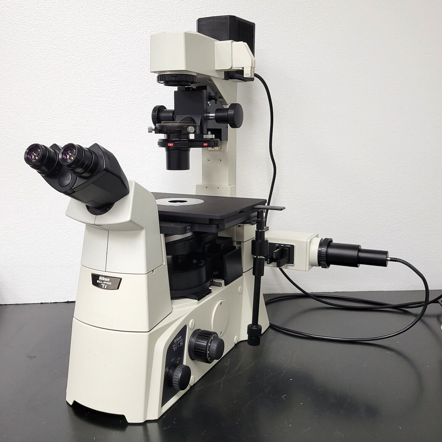 Nikon Microscope Eclipse Ti-S with Fluorescence and Phase Contrast - microscopemarketplace