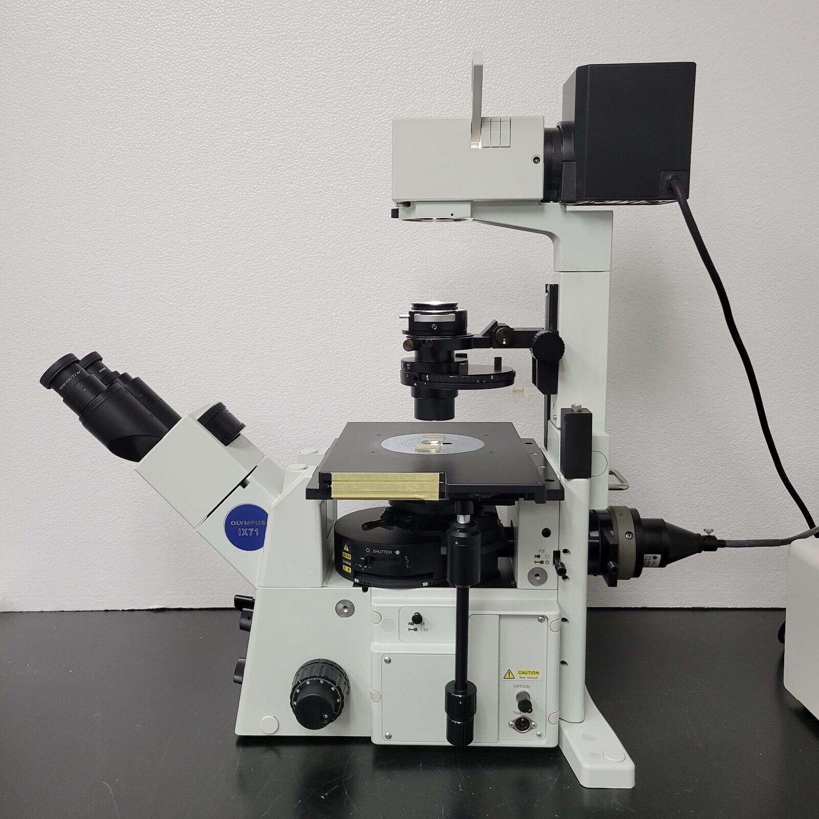 Olympus Microscope IX71 Inverted with DIC and Fluorescence