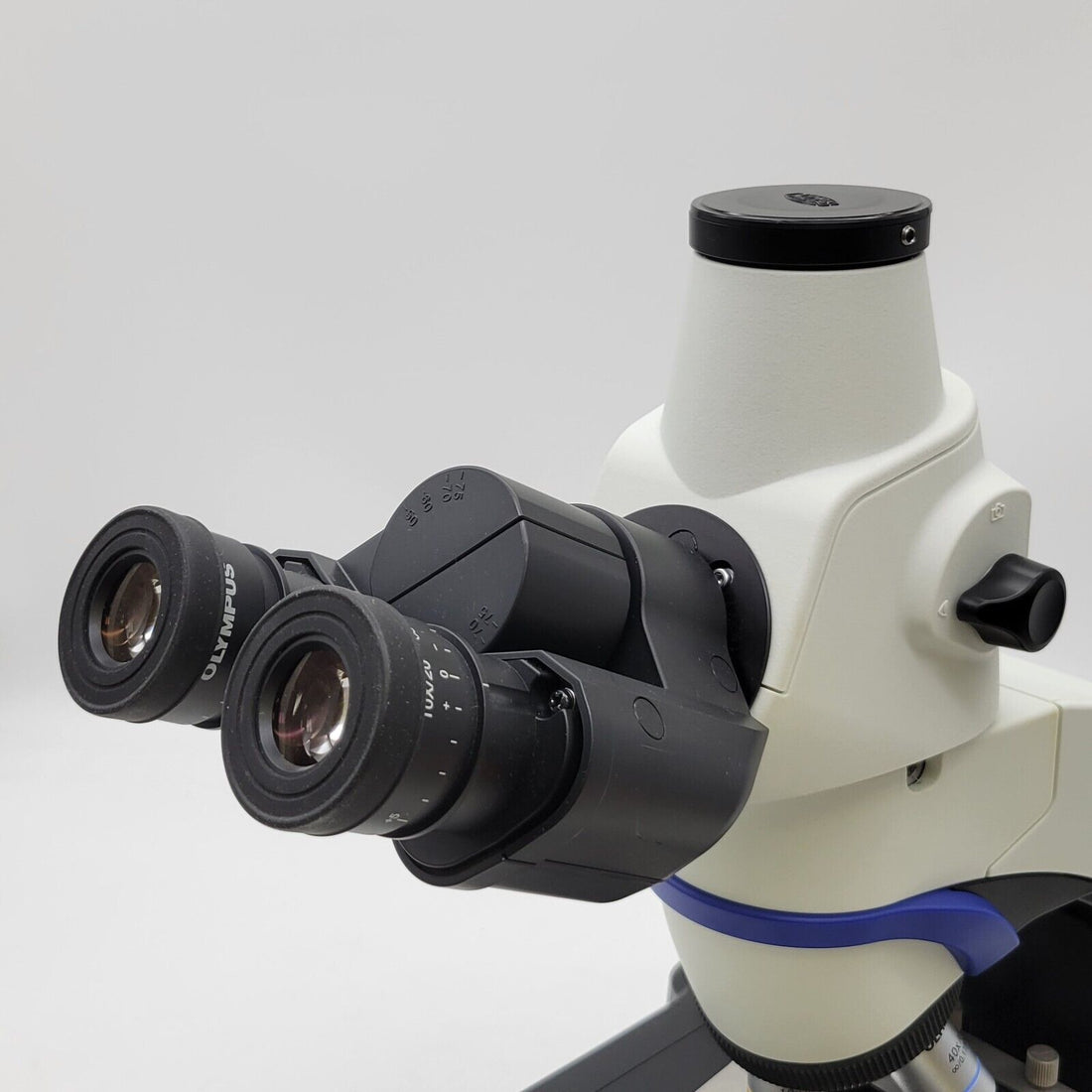 Olympus Microscope CX33 LED with 4x, 10x, 40x Objectives and Trinocula