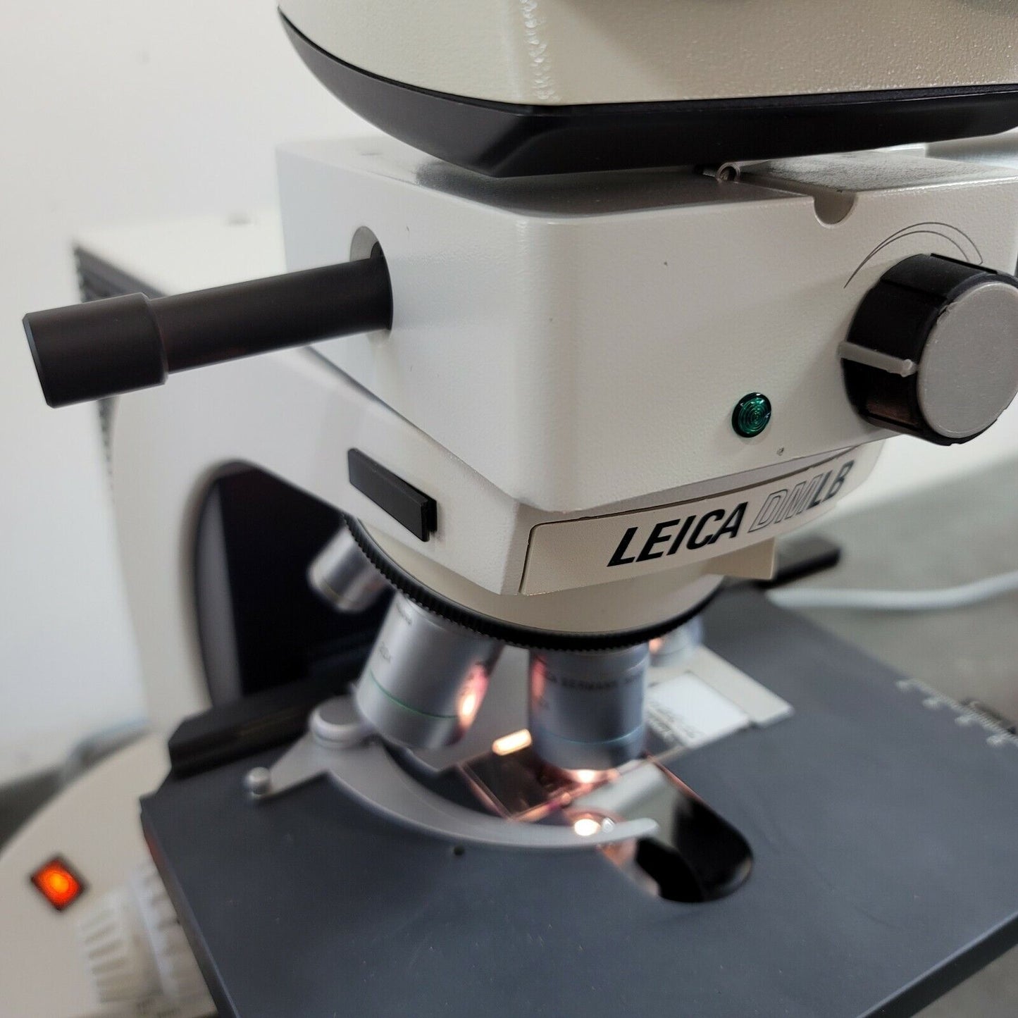 Leica Microscope DMLB Side by Side Pathology 2X - microscopemarketplace